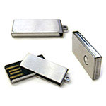Bâton USB pivotant en métal brossé