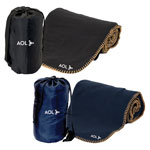 Couverture en molleton dans un sac