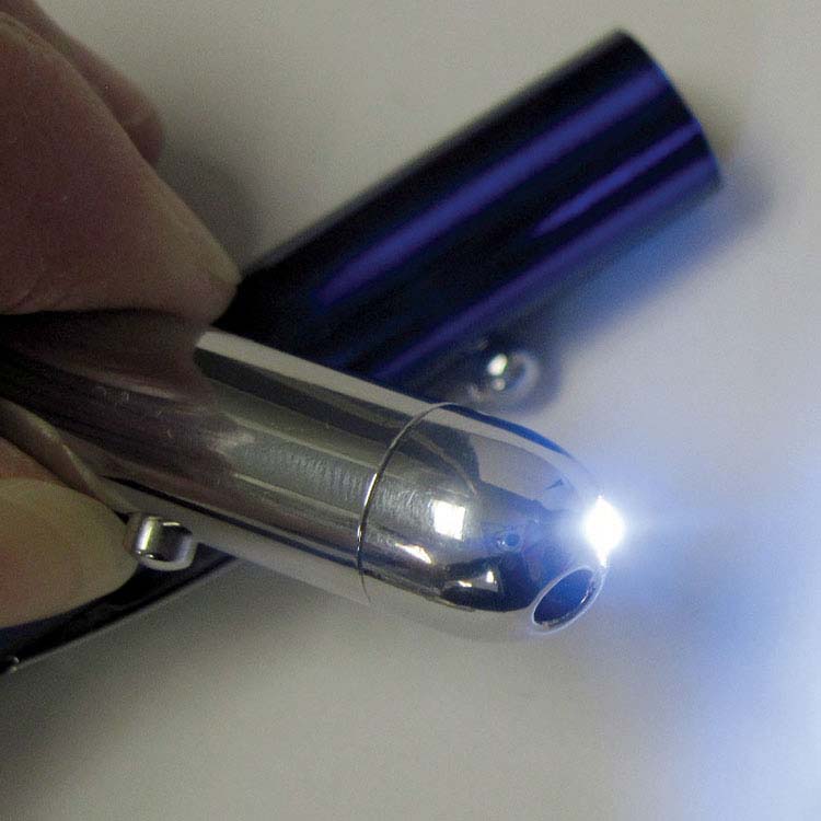Stylo en aluminium et stylus avec lampe DEL et pointeur laser #4
