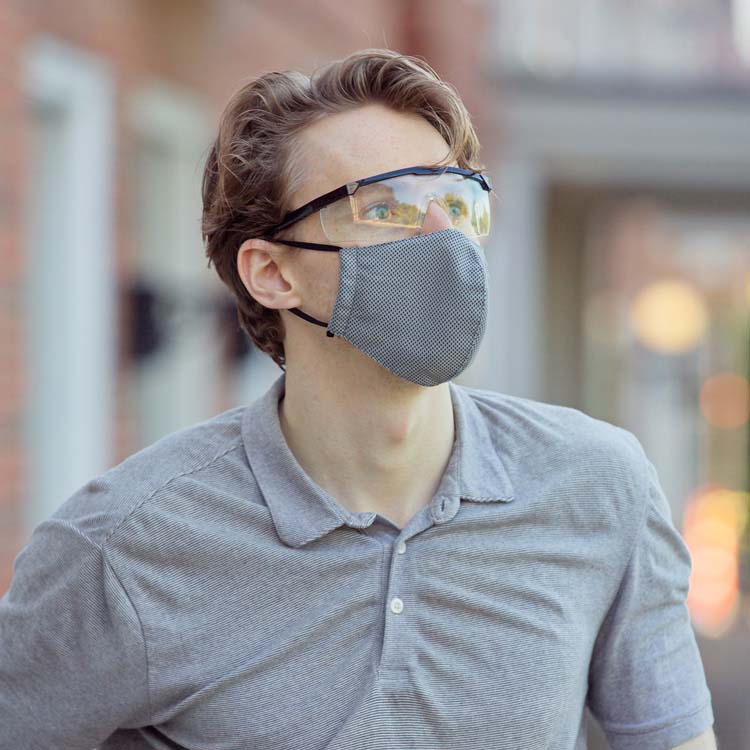 Refresh Microfiber Cooling Mask with Travel Pouch #2