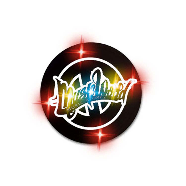 Épinglette ronde clignotante avec DEL