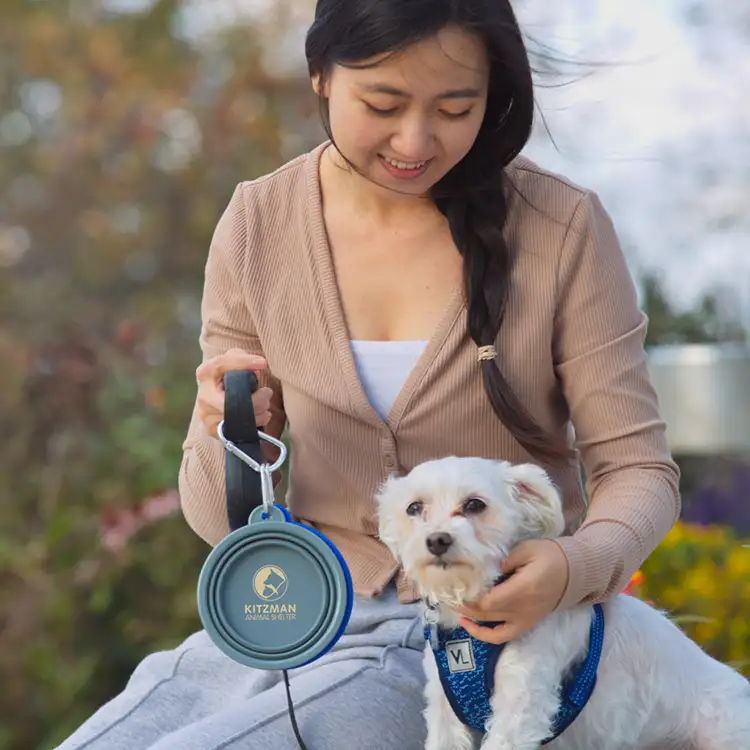 Feed 'N Go Collapsible Pet Bowl with Carabiner #7