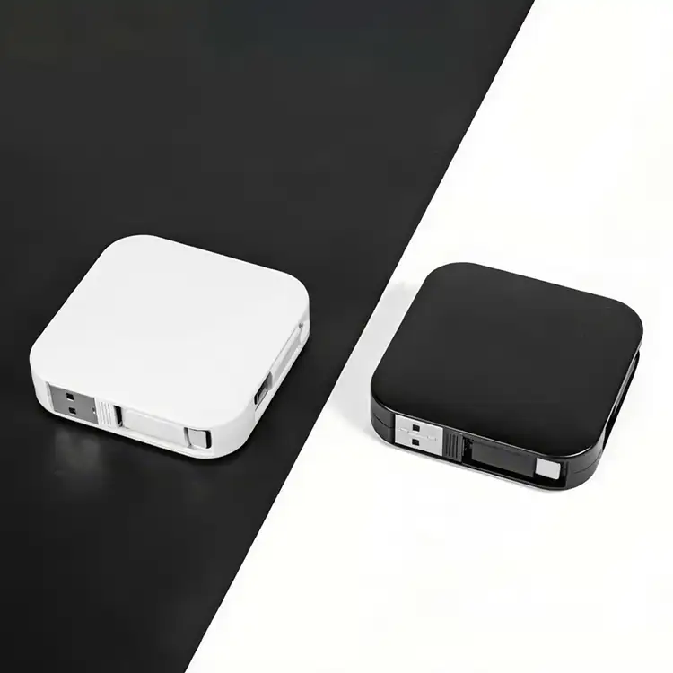 4-in-1 Retractable Fast Charging Data Cable