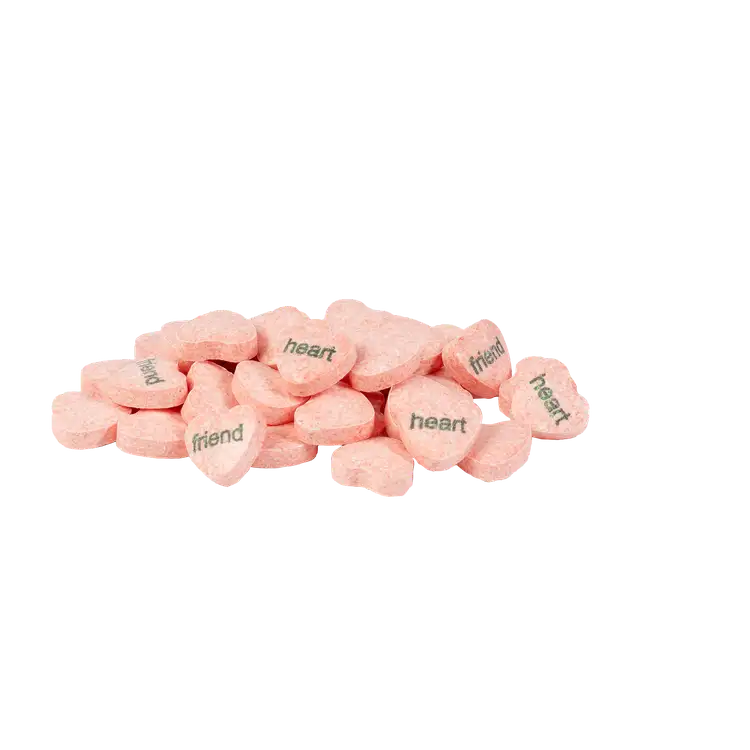 Boîte bombée avec bonbons en coeur imprimés #8