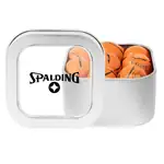 Boîte métallique à fenêtre de chocolats en forme de ballon de basketball 2-1/2 po