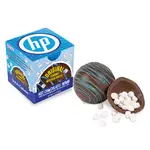 Bombe de chocolat chaud avec filet bleu
