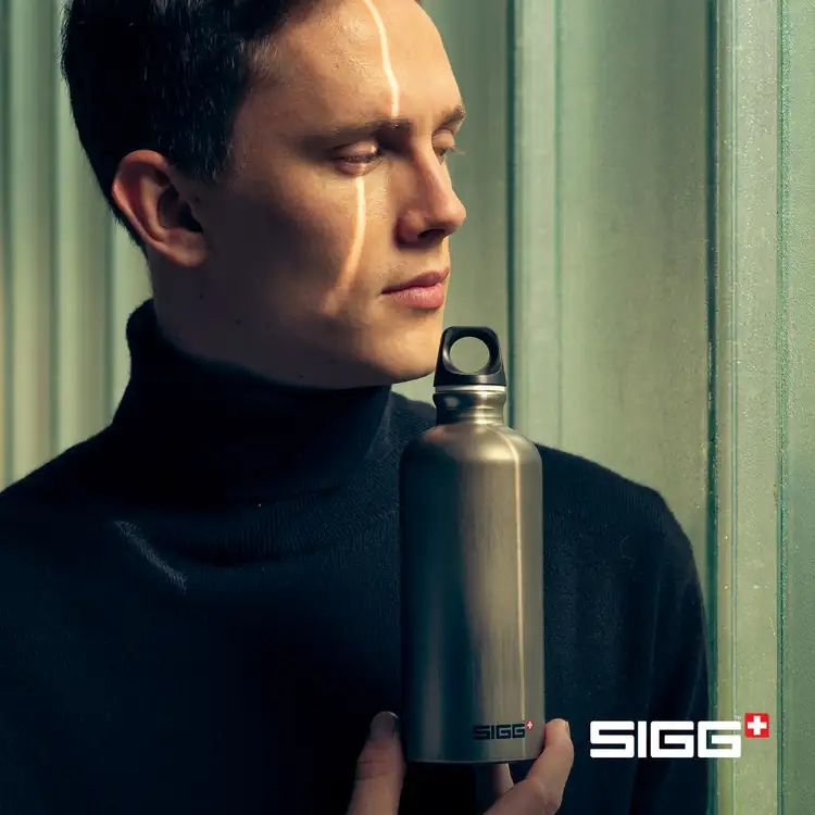 SIGG Classic Traveller Bottle 20 oz #19