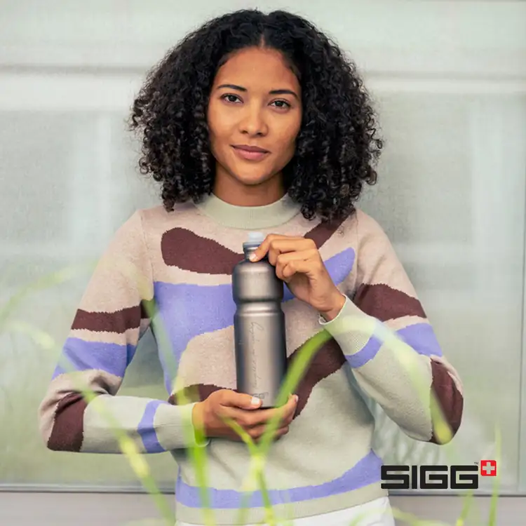 SIGG Move MyPlanet 25 oz Recycled Aluminium Bottle #6