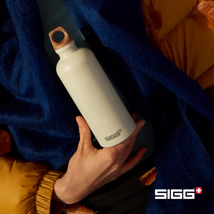 SIGG Traveller MyPlanet 34 oz Bottle #7