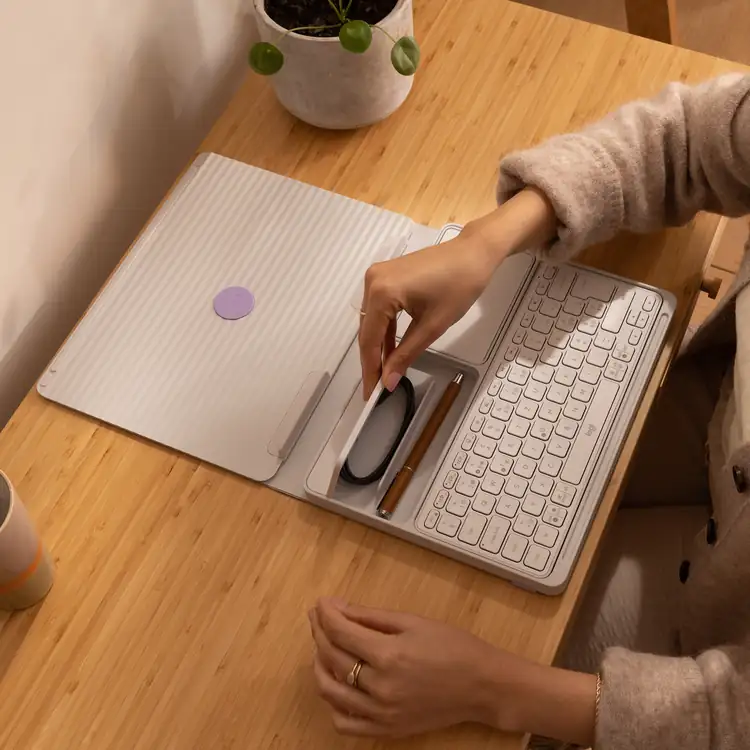 Bureau portable Logitech Casa Pop-Up Desk #13