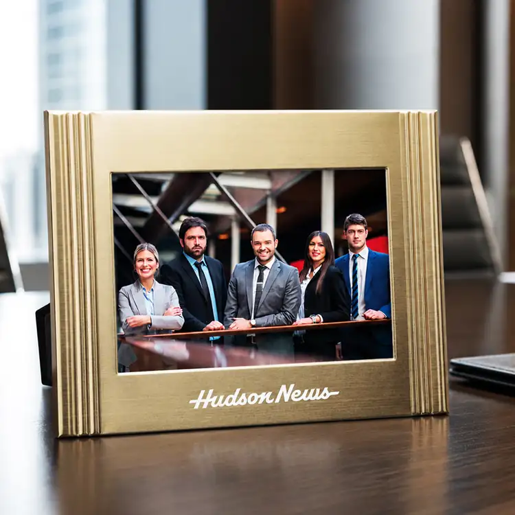 Barnes Picture Frame #6