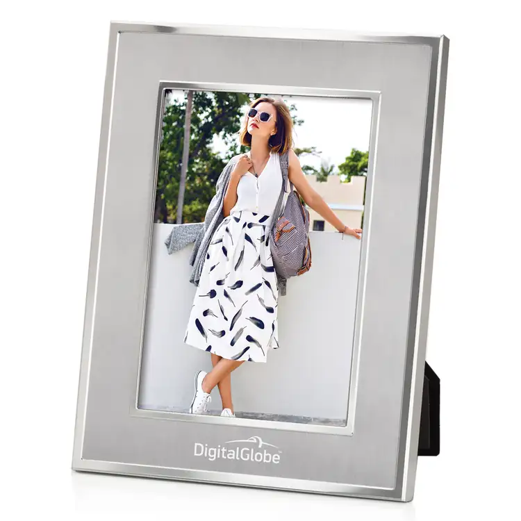 Grenada Picture Frame for Photo 4" x 6" #10