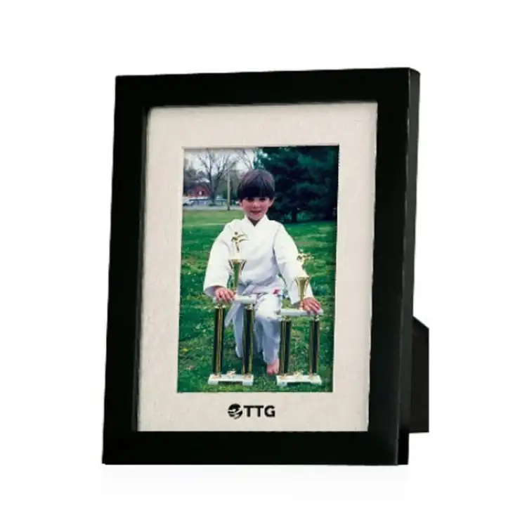 Jamestown Picture Frame for Photo 8" x 10"