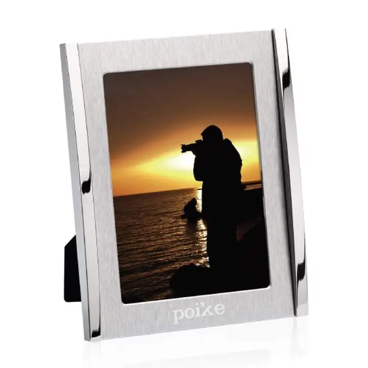 Ruben Picture Frame for Photo 4" x 6"