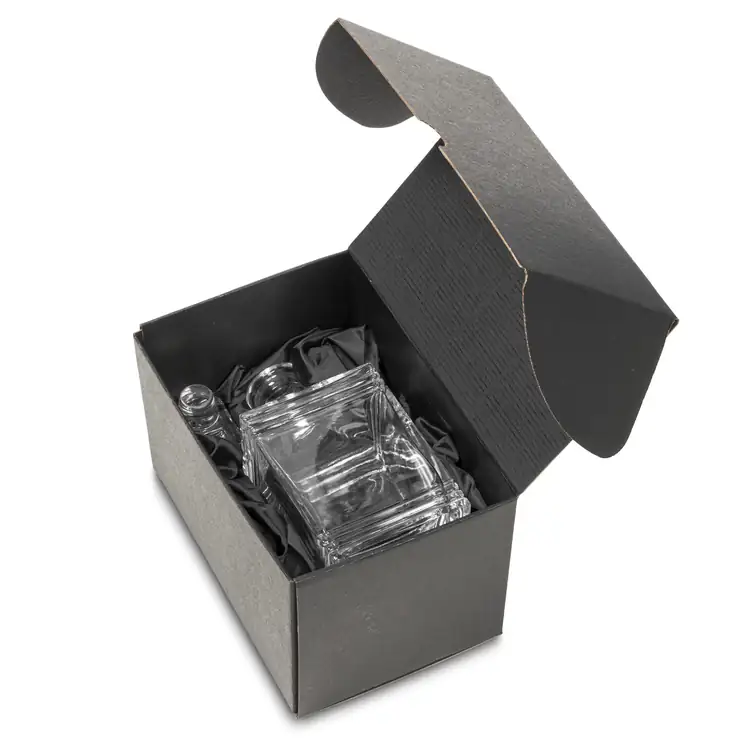 Govenor Decanter 26 oz #2