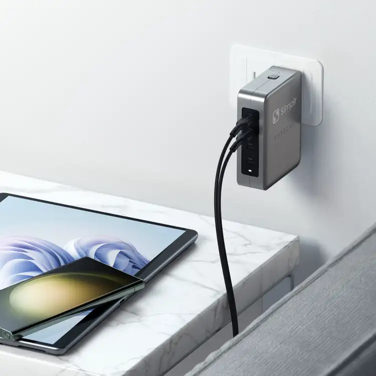 SATECHI GaN Four-Port USB-C Travel Charger 145W #4