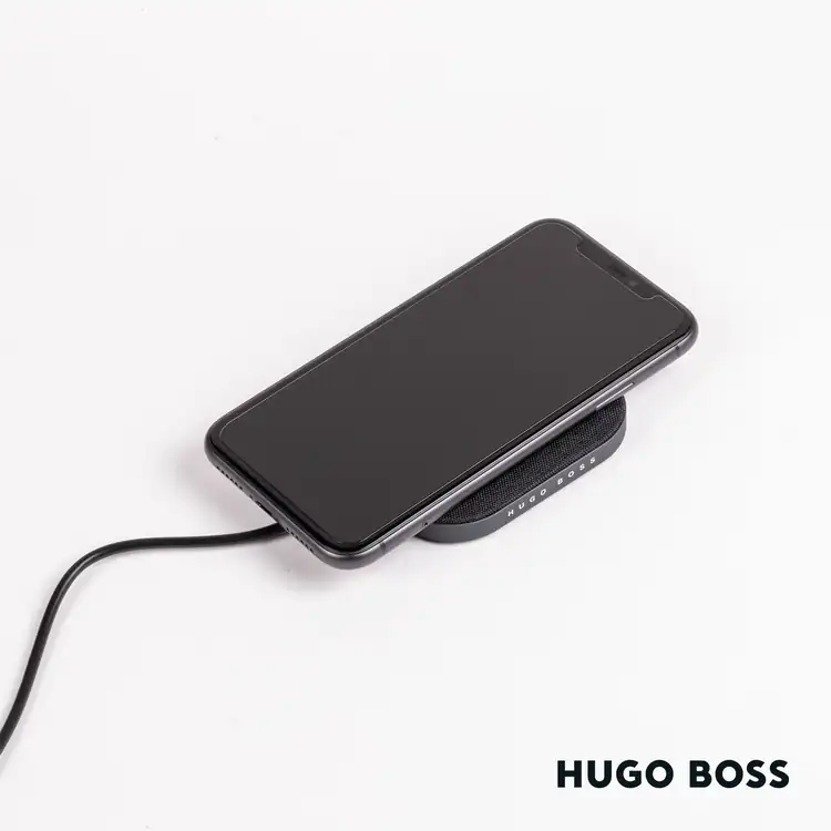 Hugo Boss Illusion Wireless Charger #4