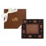 Coffret Signature de douze chocolats et pièce centrale