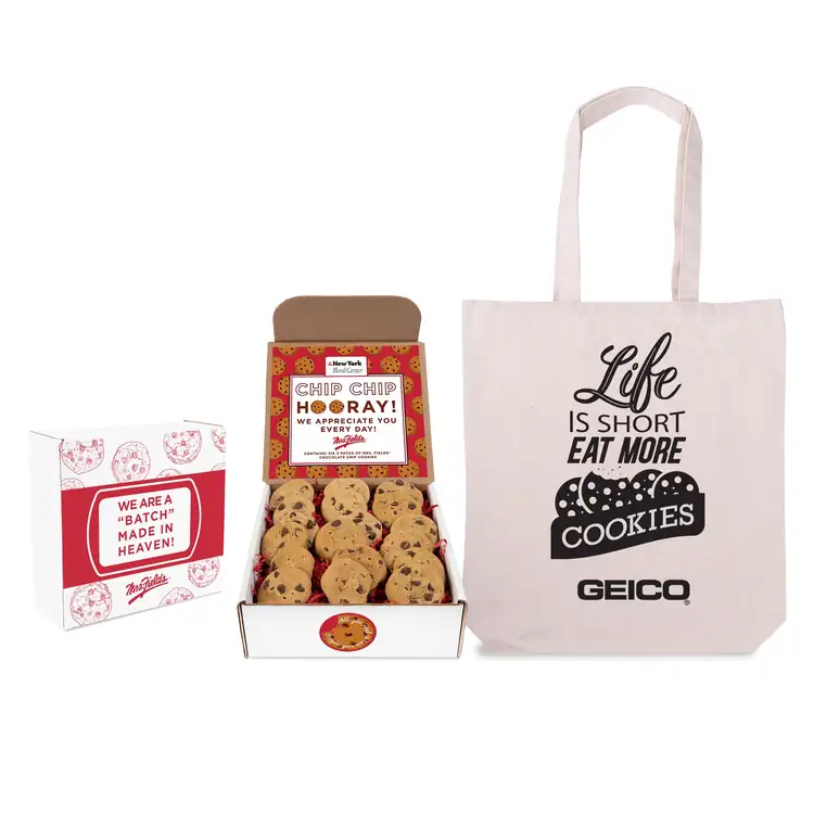 Coffret de biscuits Mrs. Fields avec sac fourre-tout