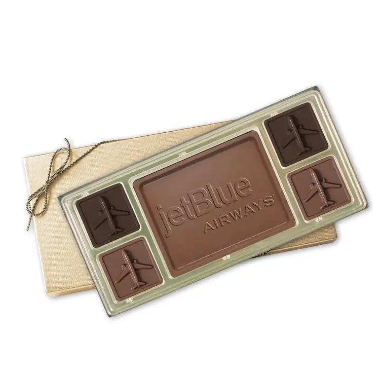 Coffret de carrés de chocolat avec pièce centrale 6-1/2 oz