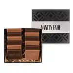 Coffret de douze biscuits et confiseries