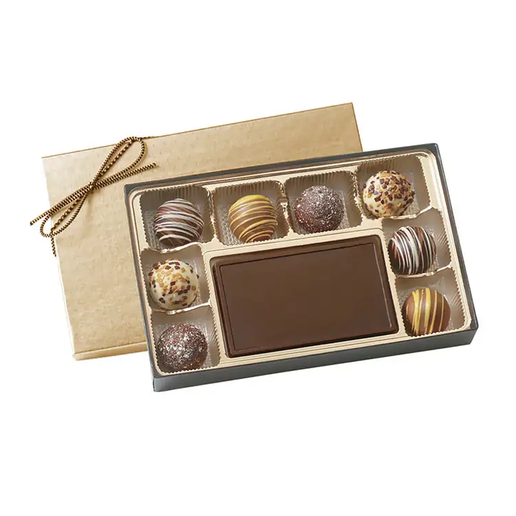 Coffret de huit truffes avec pièce centrale #3