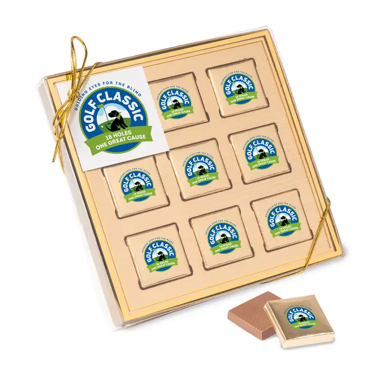 Coffret de neuf carrés de chocolat sous feuille multicolore #2