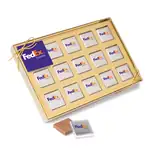 Coffret de quinze carrés de chocolat sous feuilles multicolores