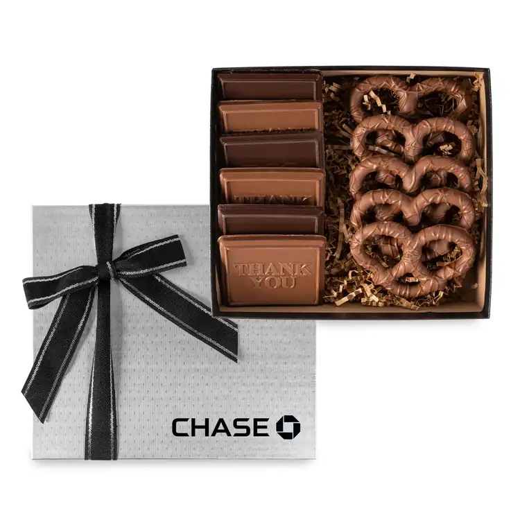 Gold or Silver Gift Box with 6 Cookies and Chocolate Pretzels #2