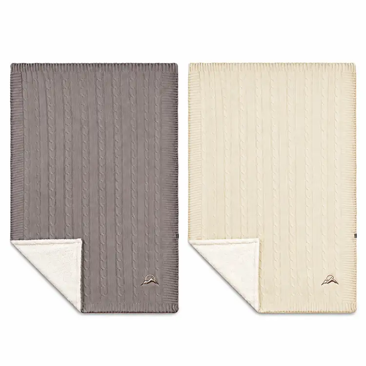 Couverture torsadée et Sherpa Field & Co.