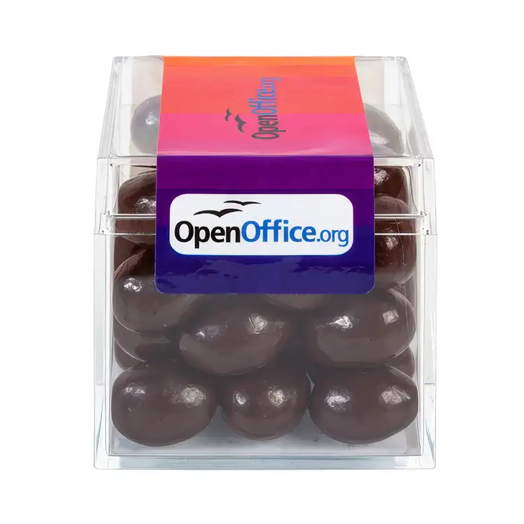 Cube transparent d’amandes au chocolat noir #2