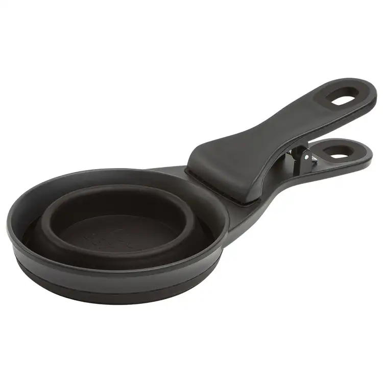 Collapsible Pet Food Scoop with Clip #5