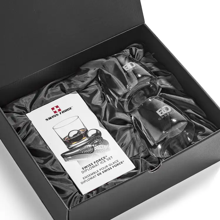 Ensemble Blackwell avec 2 verres à whisky 13 oz et boules réfrigérantes de Swiss Force #3
