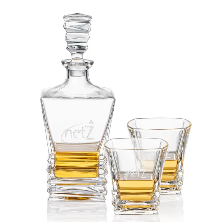 Bentley Decanter 25 oz and 2 Whisky Glasses