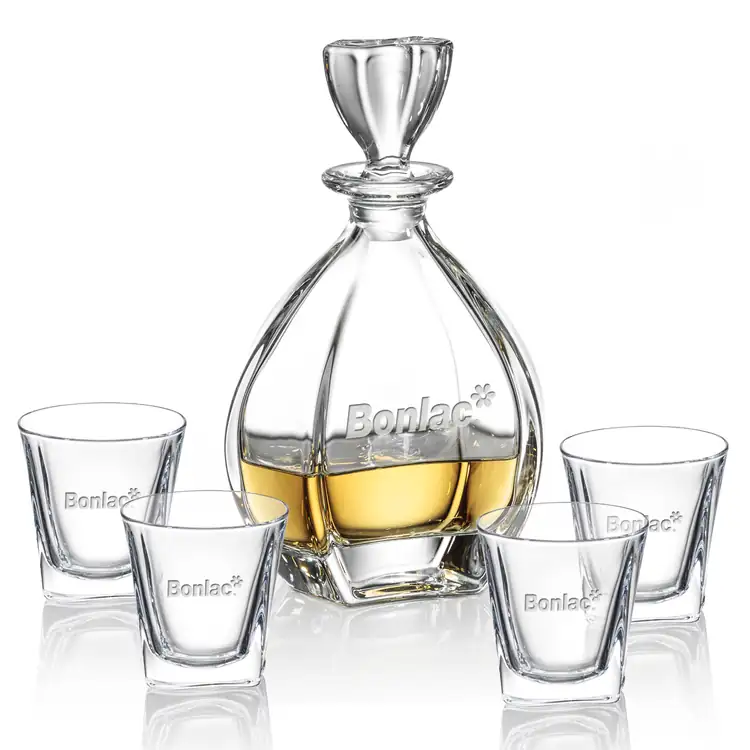 Brackley Decanter 32 oz and 4 Whisky Glasses