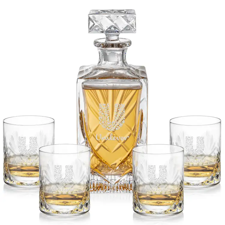 Cavanaugh Square Decanter 28 oz and 4 Whisky Glasses