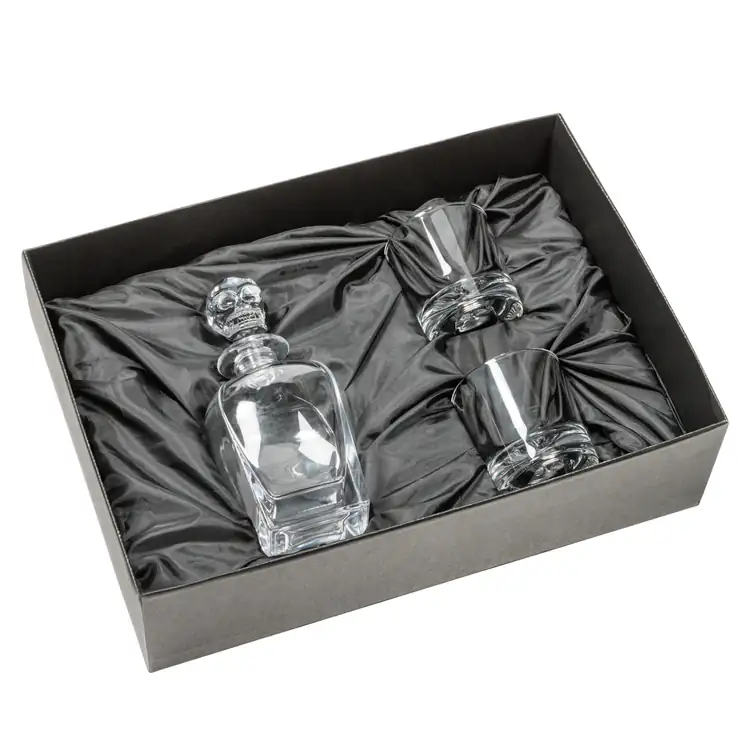 Delrina Skull Decanter 24 oz and 2 Whisky Glasses #2