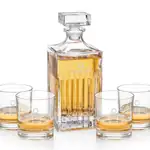 Drummond Decanter 30 oz and 4 Whisky Glasses