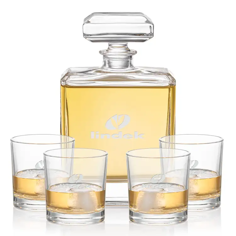 Maschito Decanter 30 oz and 4 Whisky Glasses