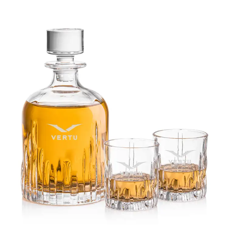 Newport Decanter 33 oz and 2 Whisky Glasses