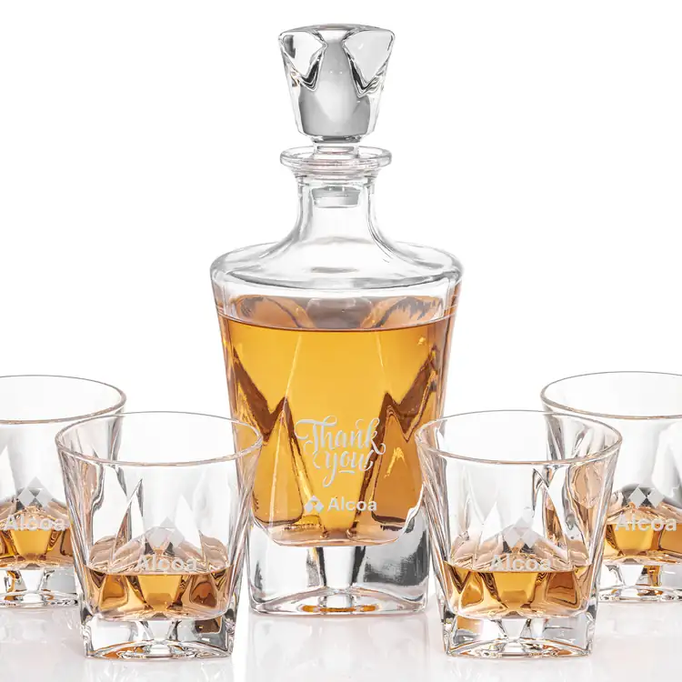 Oakhaven Decanter 25 oz and 4 Whisky Glasses
