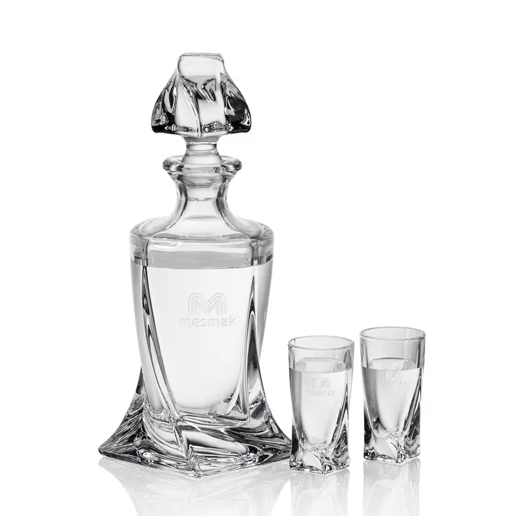 Oasis Shot Decanter 17 oz and 2 Shot Glasses
