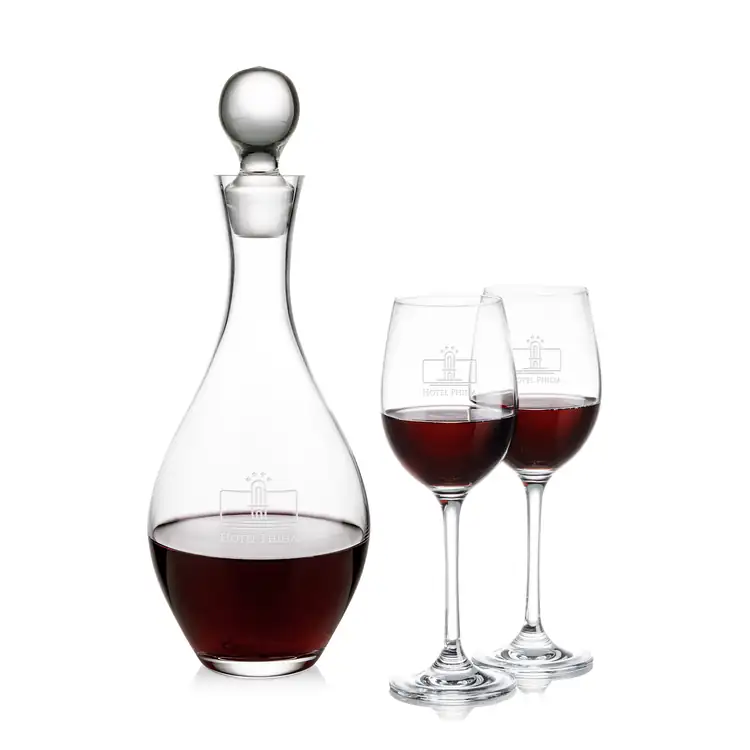 Briarwood Wine Decanter 33 oz and 2 Burlington Wine Glasses