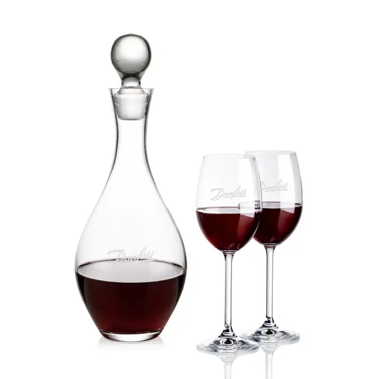Briarwood Wine Decanter 33 oz and 2 Naples Wine Glasses