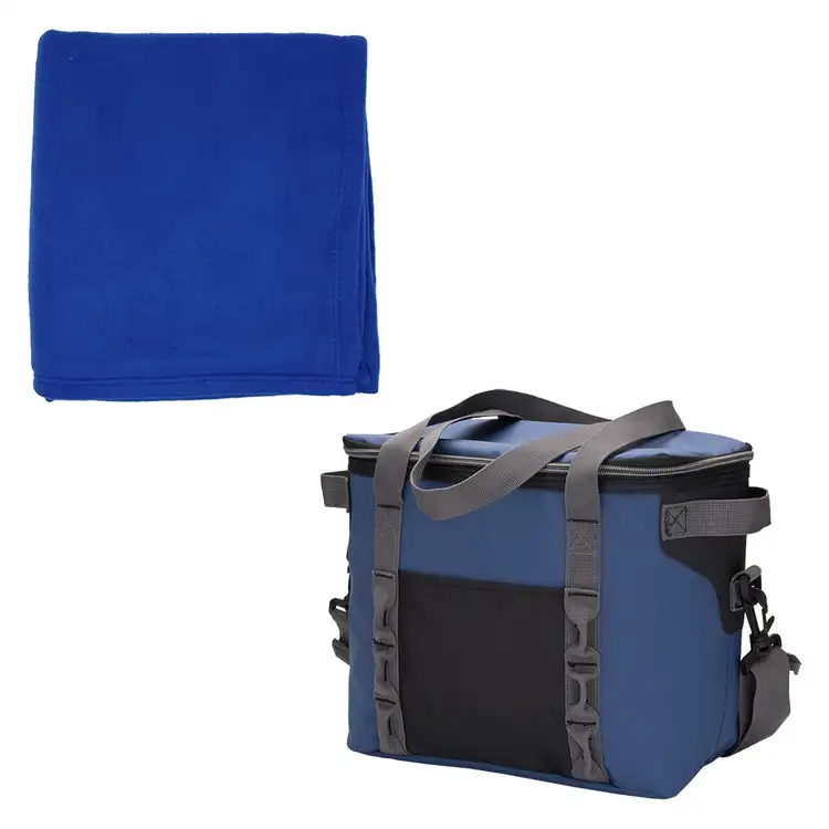 Urban Peak Picnic Kit with Fleece Blanket #2