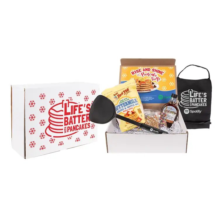 Ensemble déjeuner de crêpes avec tablier