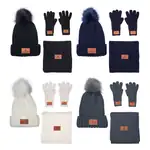 Leeman Fur Pom Winter Accessory Set