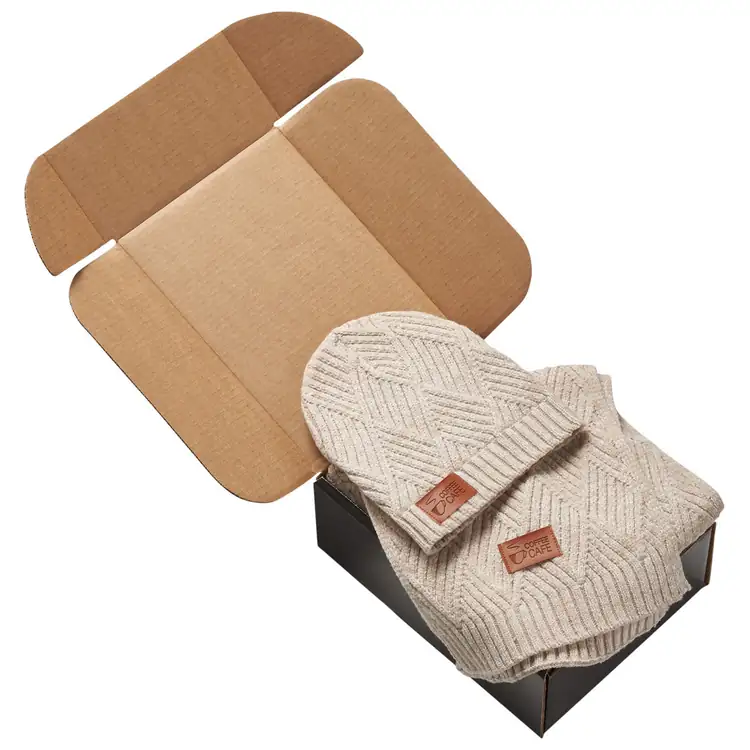 Leeman Trellis Beanie and Scarf Mailer Gift Set #7