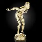 Figurine de nageuse