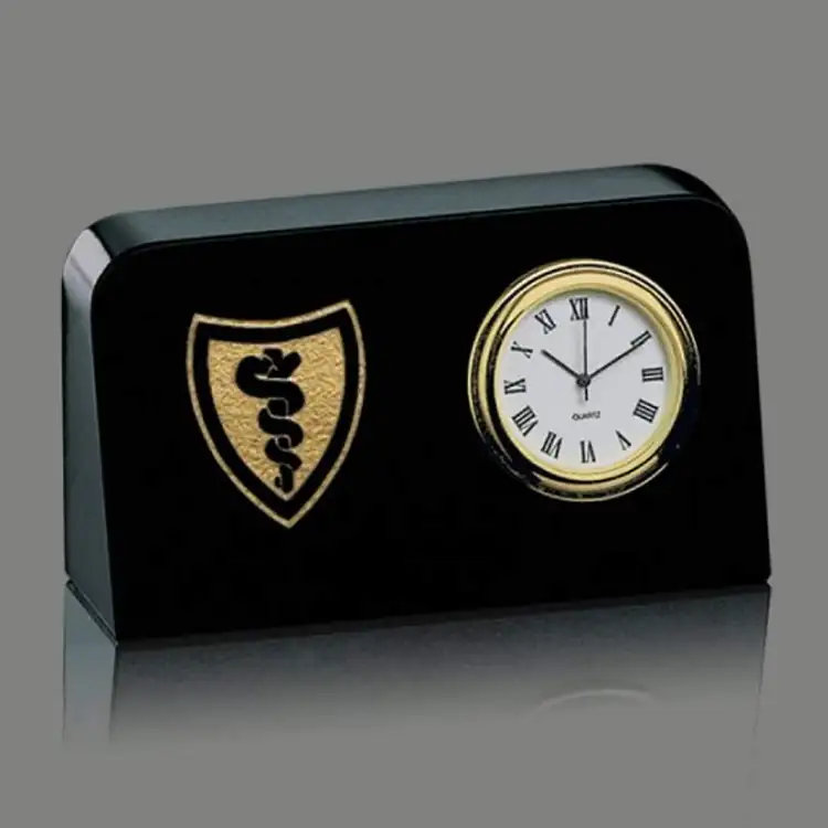Horloge rectangulaire en marbre